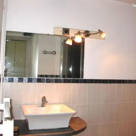 Appt Confort 4 Personnes Λα Ροσέλ